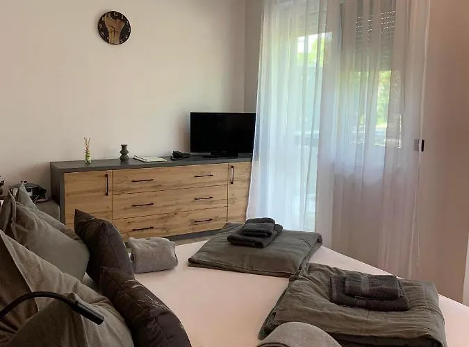Aron Apartman-zalakaros *